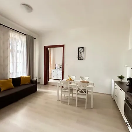 In Historical Part - Old Town Top Address アパート