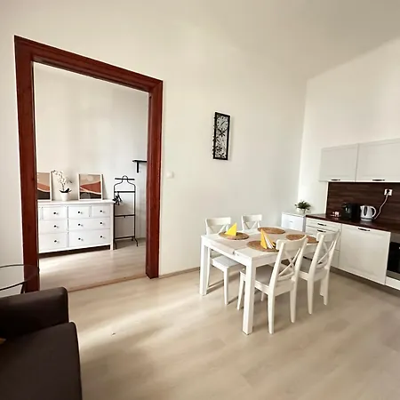 In Historical Part - Old Town Top Address アパート *